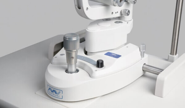 Щелевые лампы Dixion (MediWorks).