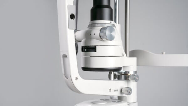 Щелевые лампы Dixion (MediWorks).