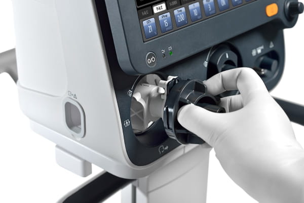 Портативный аппарат ИВЛ SV 300 (MINDRAY).