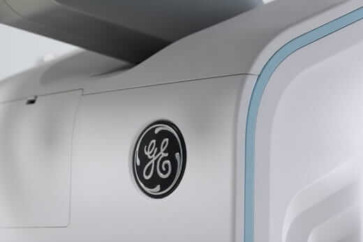 УЗИ-аппарат Vivid T8 (General Electric).